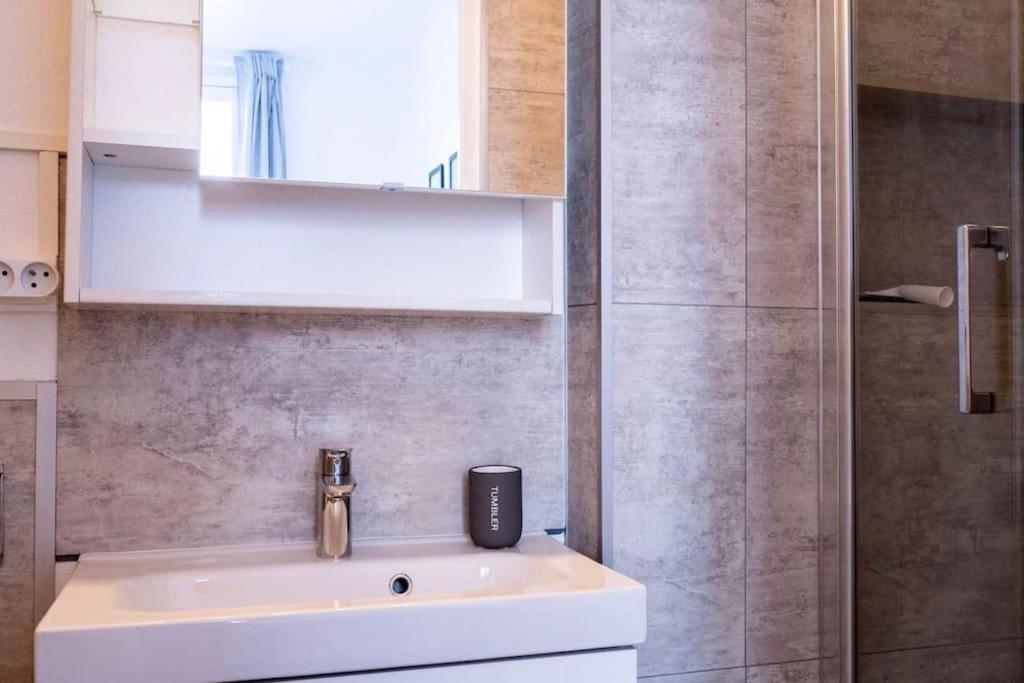 Apartament Le Ferdinand T2 En Hypercentre Poitiers Zewnętrze zdjęcie